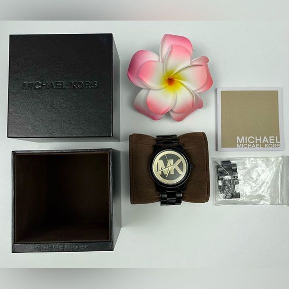 MICHAEL KORS Watch Woman - Picture 6 of 7